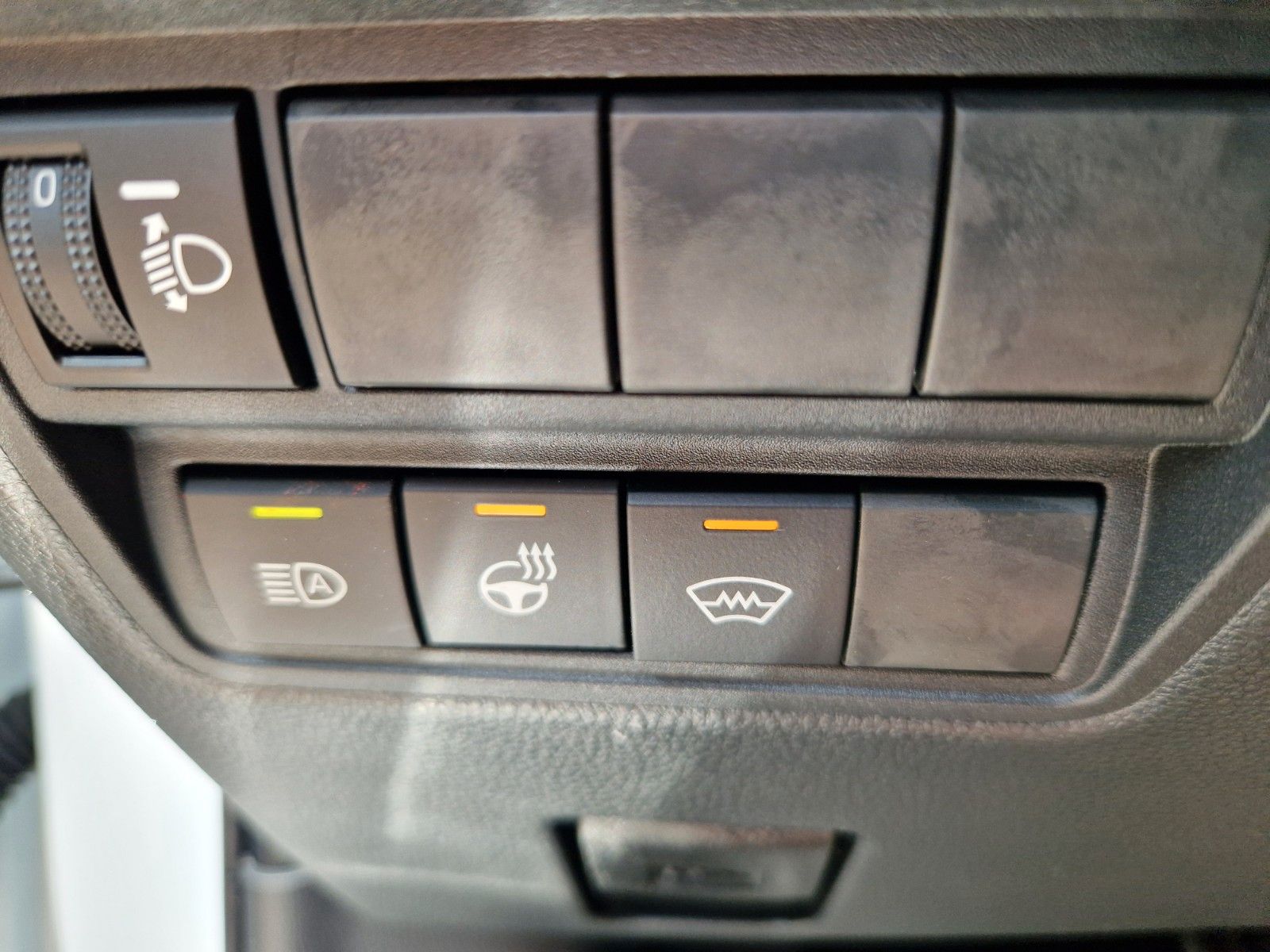 Toyota Yaris Cross 1,5-l-VVT-iE Teamplayer Safety P. V