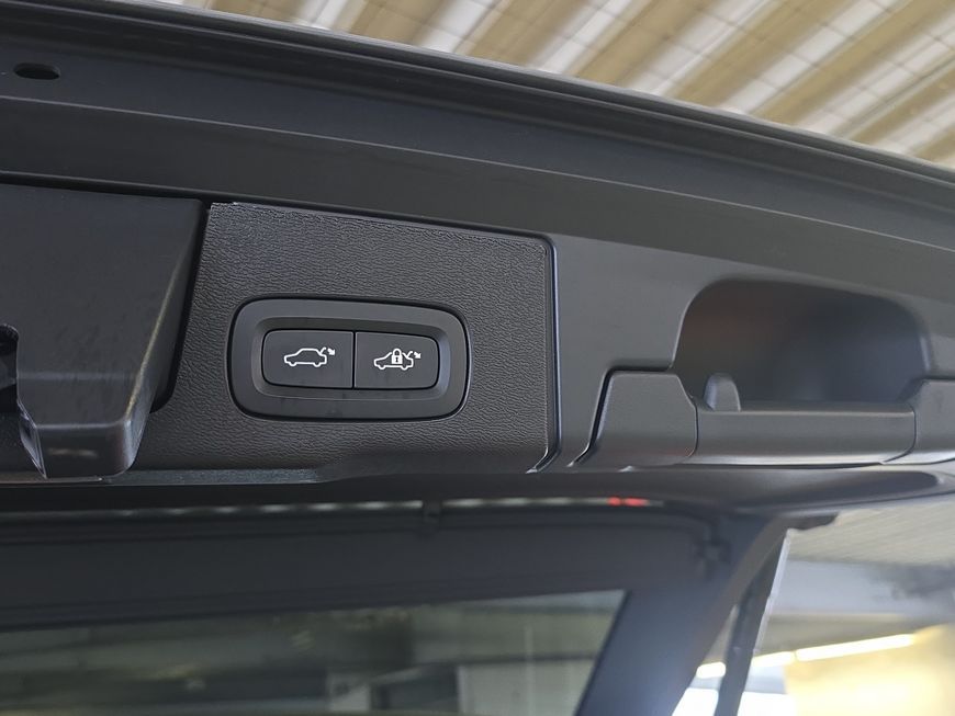 Volvo XC60 B5 B AWD Core