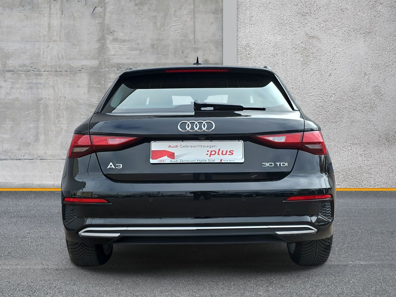 Audi A3 Sportback 30 TDI advanced - Samsaru's Car Outlet