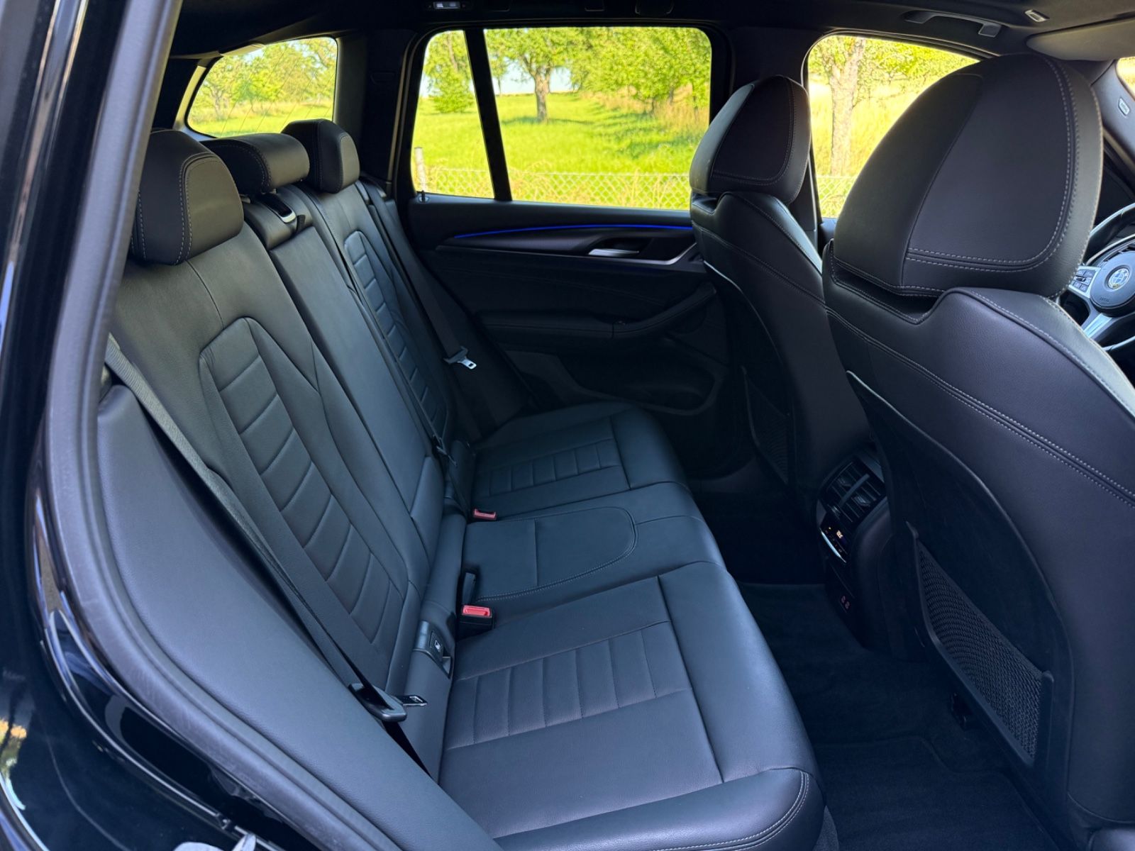 BMW X3 xDrive 30 d M Sport Pano Laser HeadUp AHK 21"