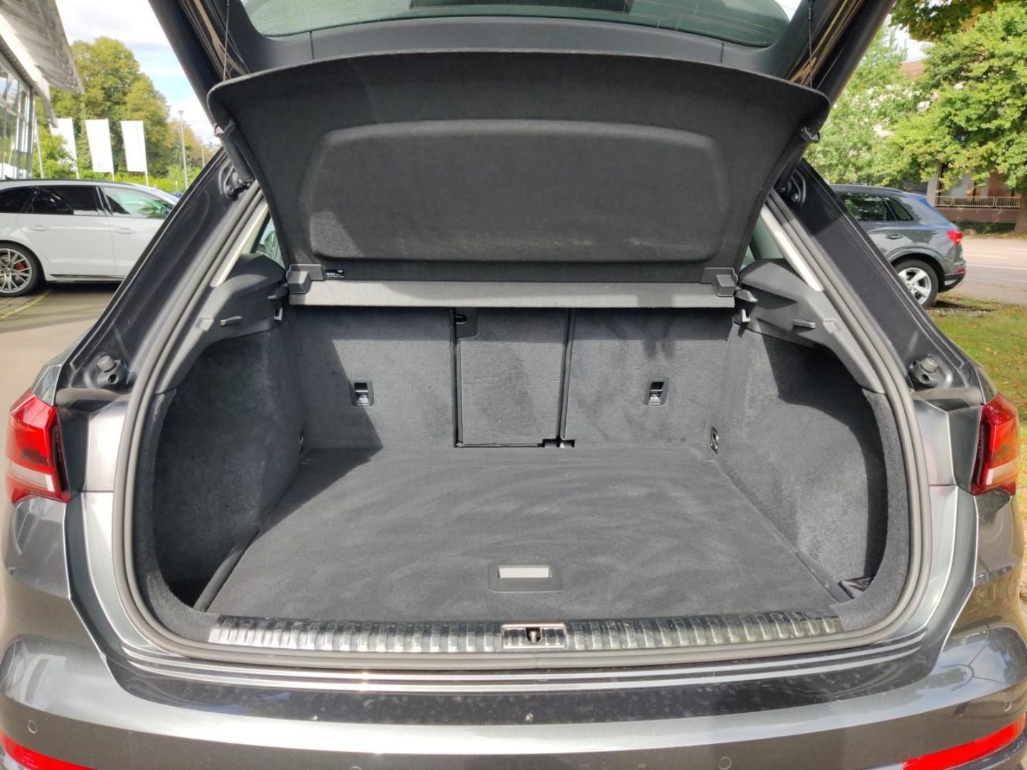 Audi Q3 S line 40 TDI S Line - Samsaru's Car Outlet