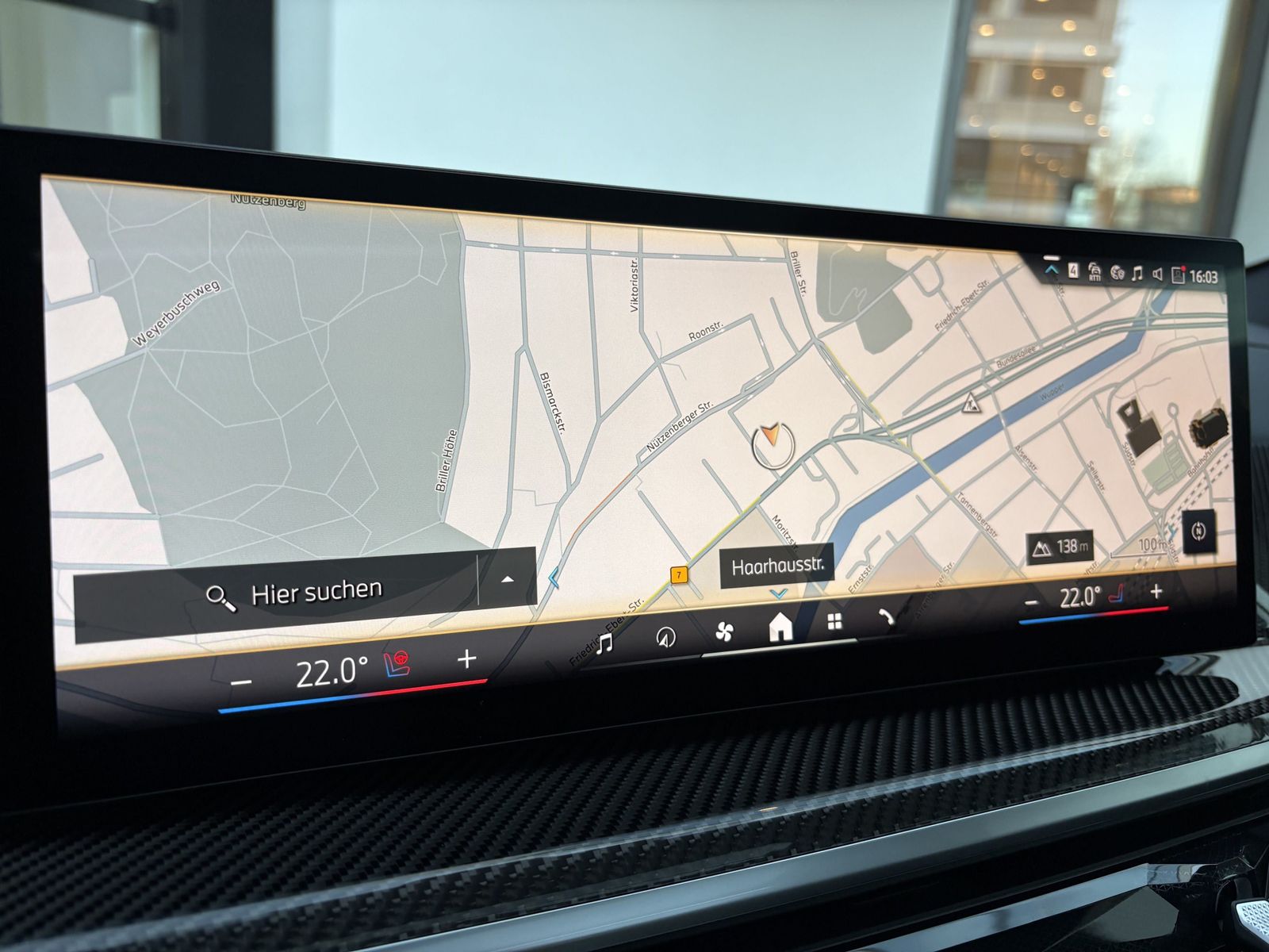 BMW X6 xDrive40d MSport PANO AHK DA PROF PA PROF 22"