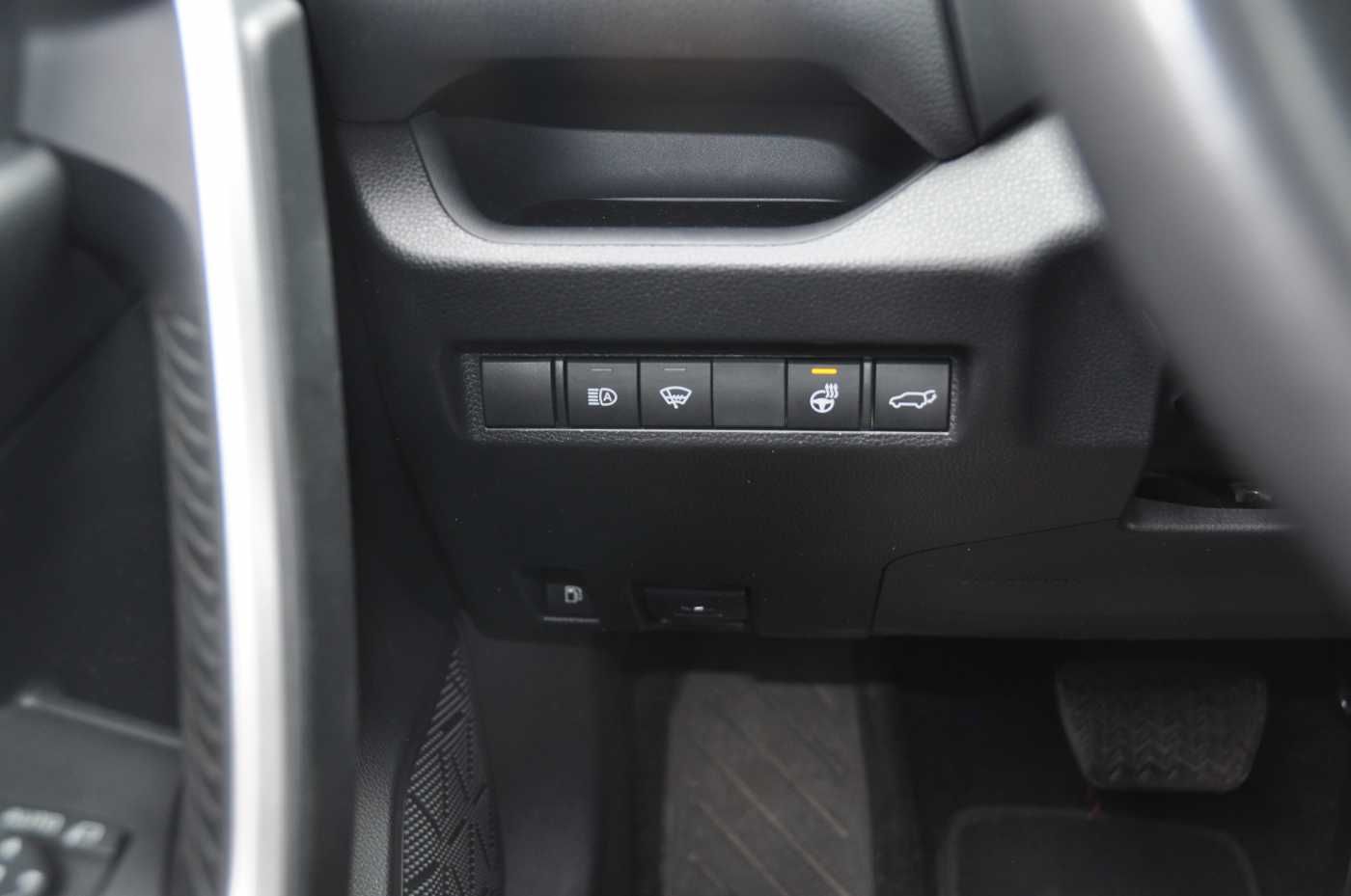 Toyota RAV4 Plug-in-Hybrid 4x4*Headup*AHK*Navi