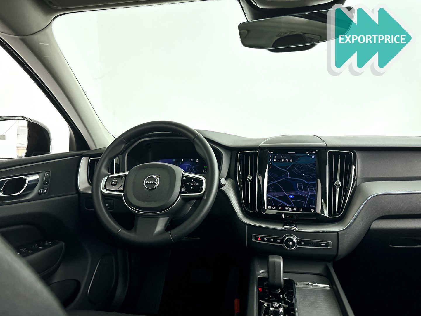 Volvo XC60 T6 Plug-in hybrid AWD Plus Dark | panorama