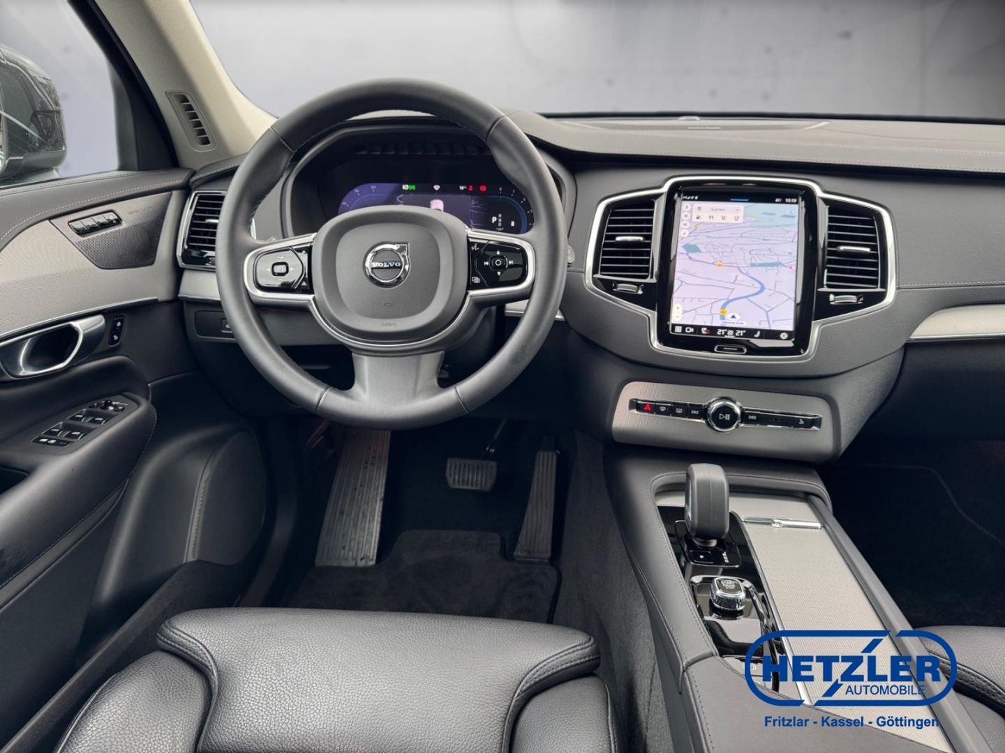 Volvo XC90 B5 Benzin Plus Bright AWD 7-Sitzer, Navigat