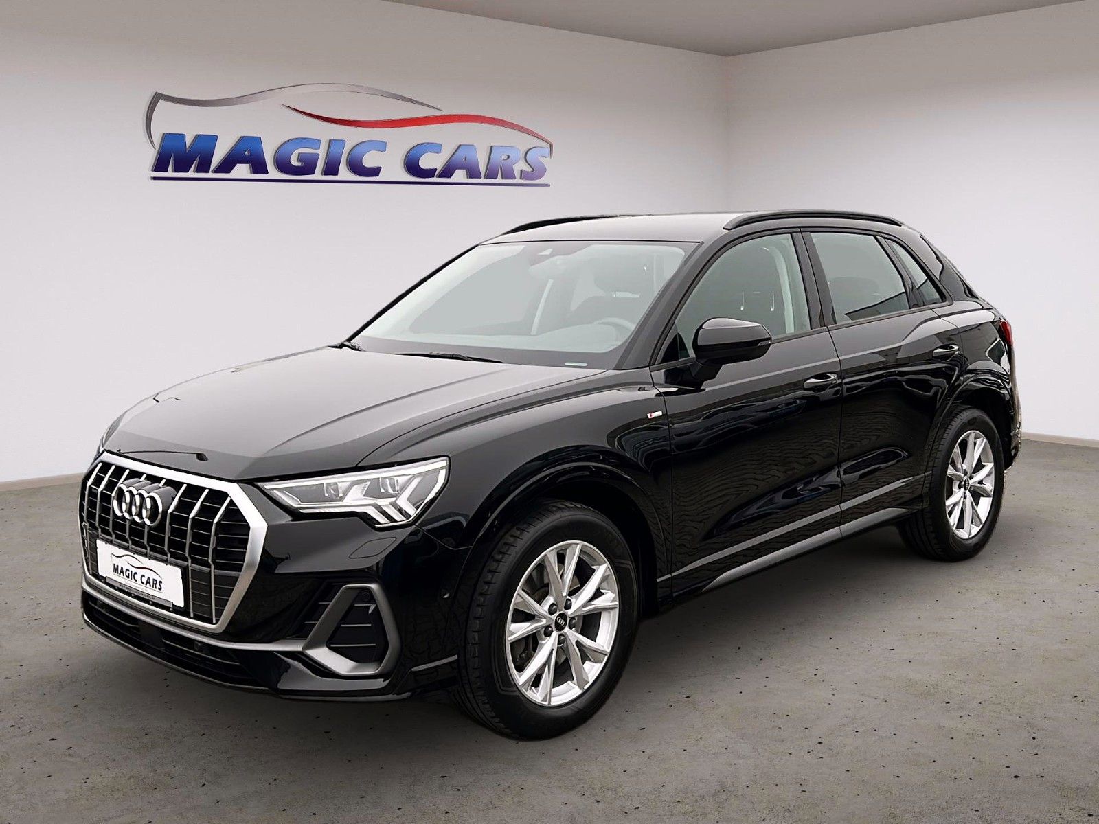 Audi Q3 40 TDI quattro S line - Samsaru's Car Outlet