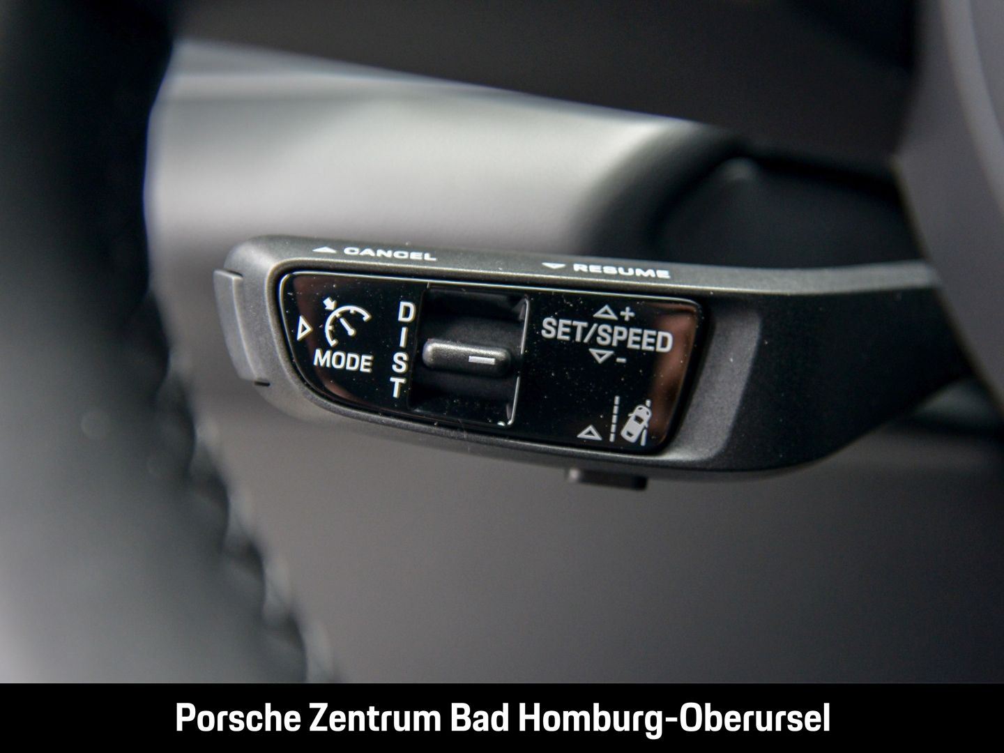 Porsche Macan 4 HA-Lenkung InnoDrive Head-Up BOSE 22Zoll