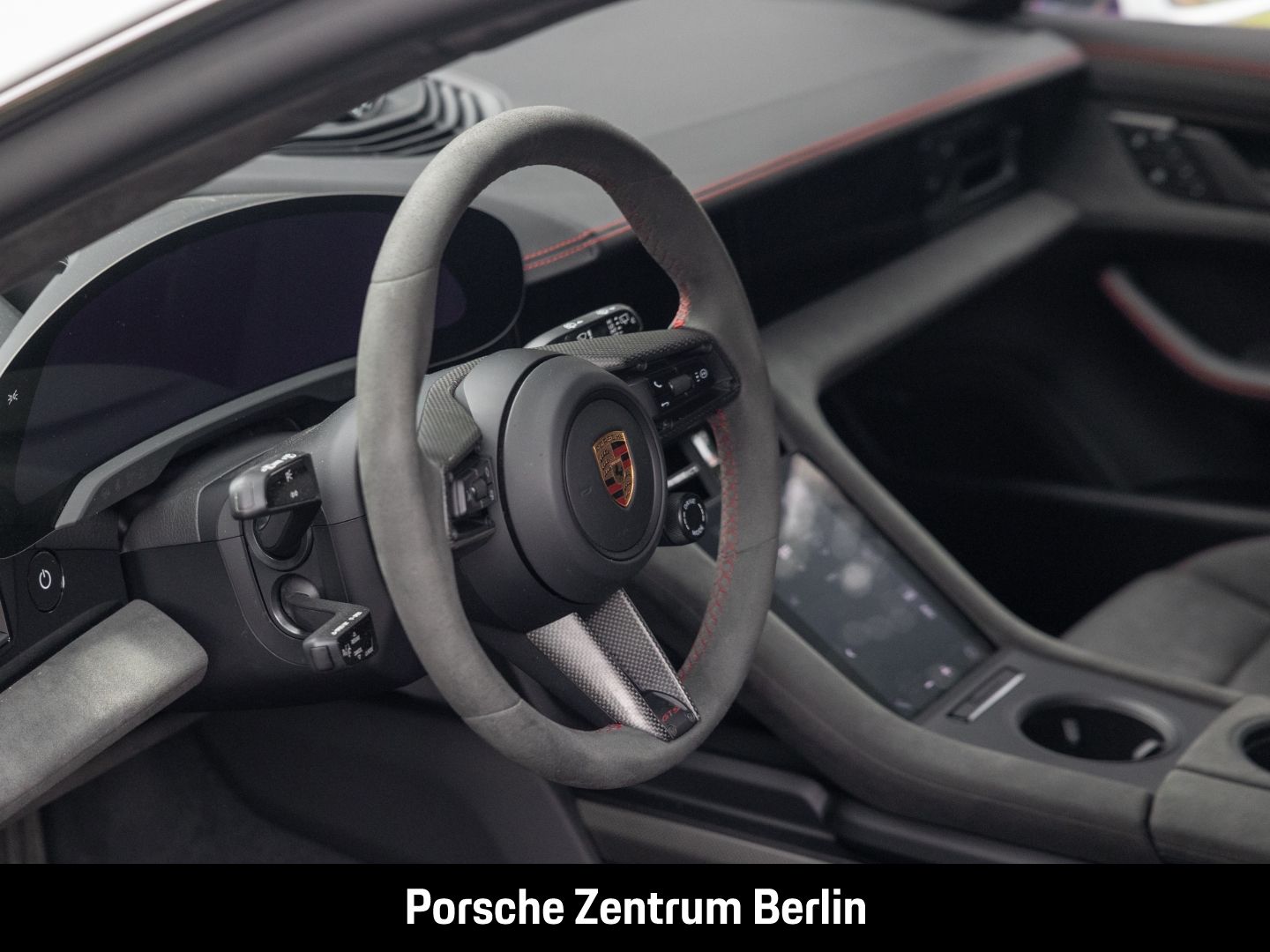Porsche Taycan GTS Sport Turismo BOSE Luftfederung LED