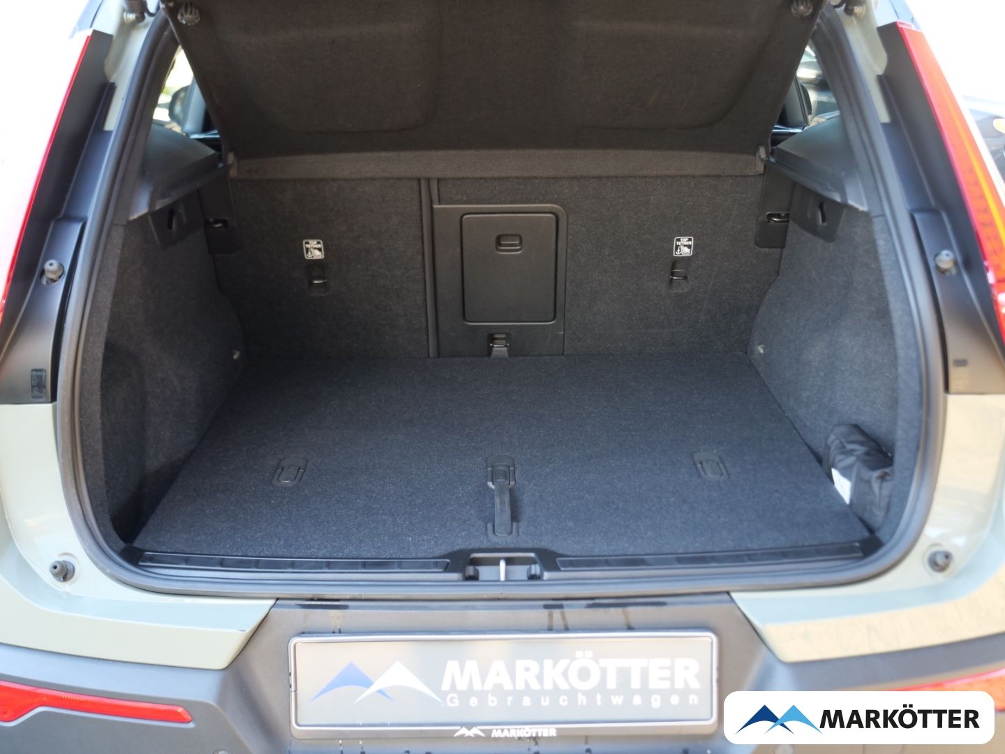 Volvo XC40 Recharge ULTIMATE Single Motor Pano/Wärmepu