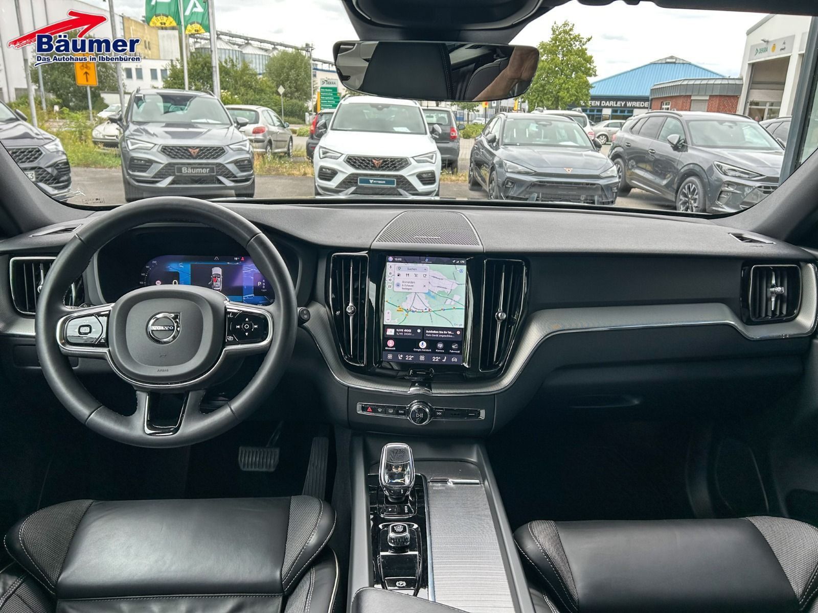 Volvo XC60 B4 Mild-Hybr. AWD Plus Dark Geartronic +AHK