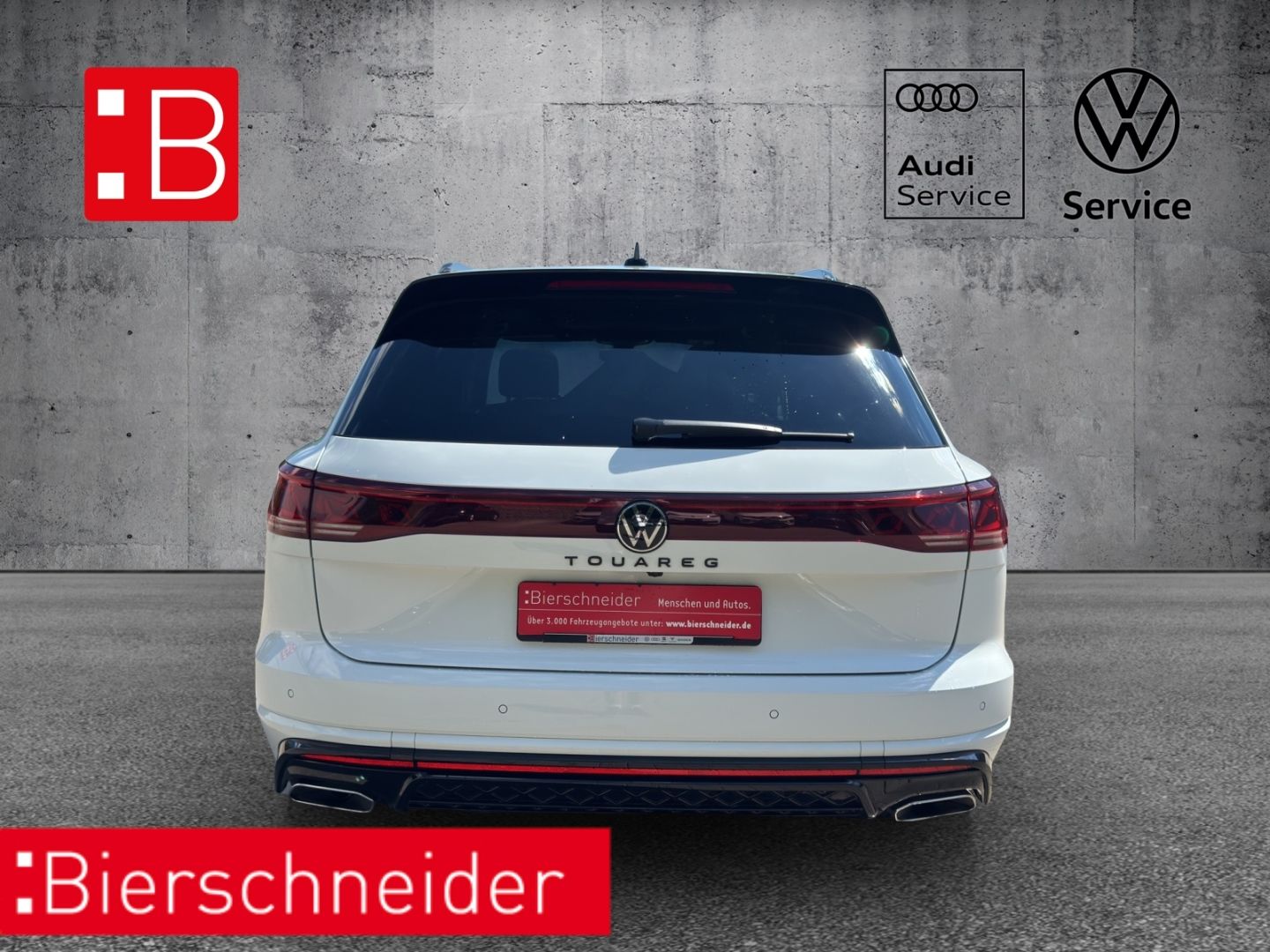 Volkswagen Touareg 3.0 TDI R-Line - Samsaru's Car Outlet