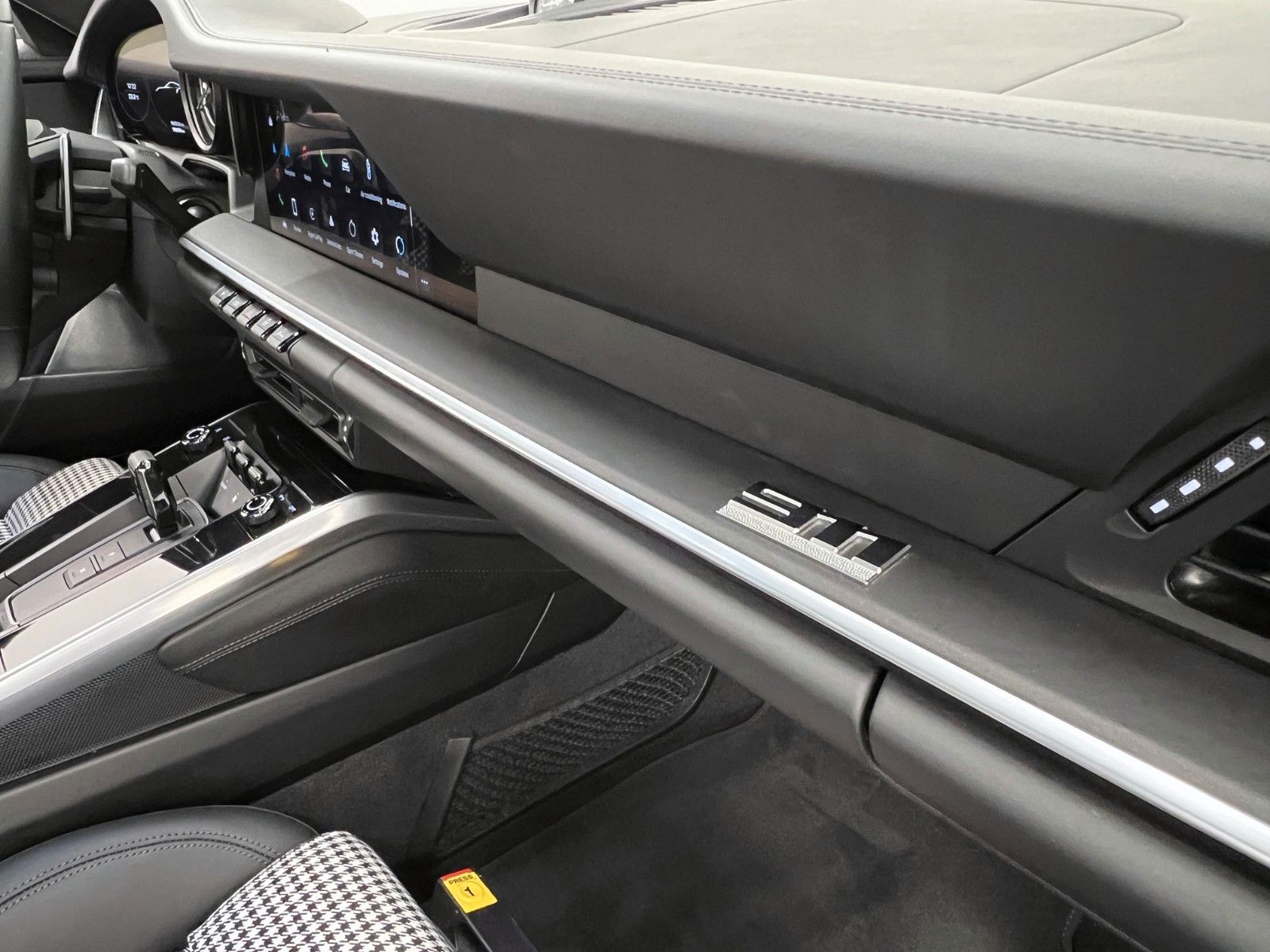 Porsche 911 Turbo S / PTS / Lift / Heritage Design