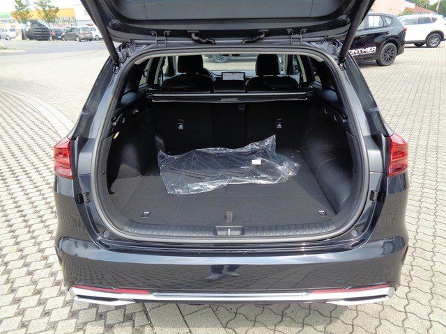 Kia Ceed SW 1.6 Plug-in Hybrid Platinum - Samsaru's Car Outlet