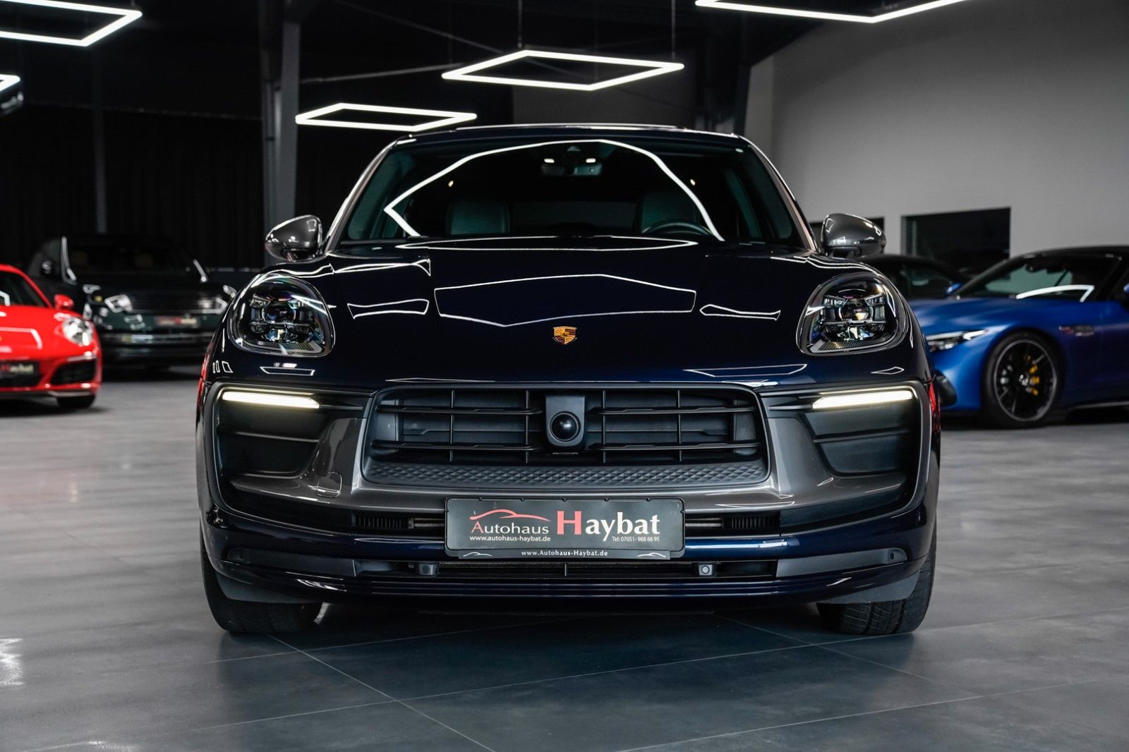 Porsche Macan T - Samsaru's Car Outlet
