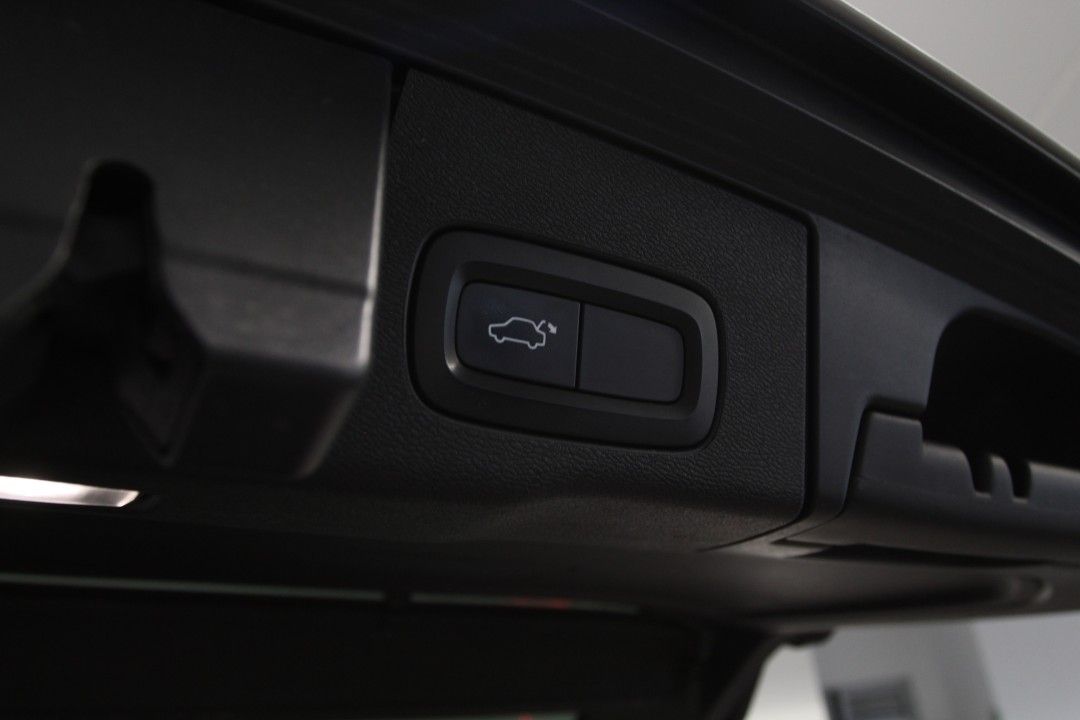 VOLVO XC-60 T5 AWT Inscription