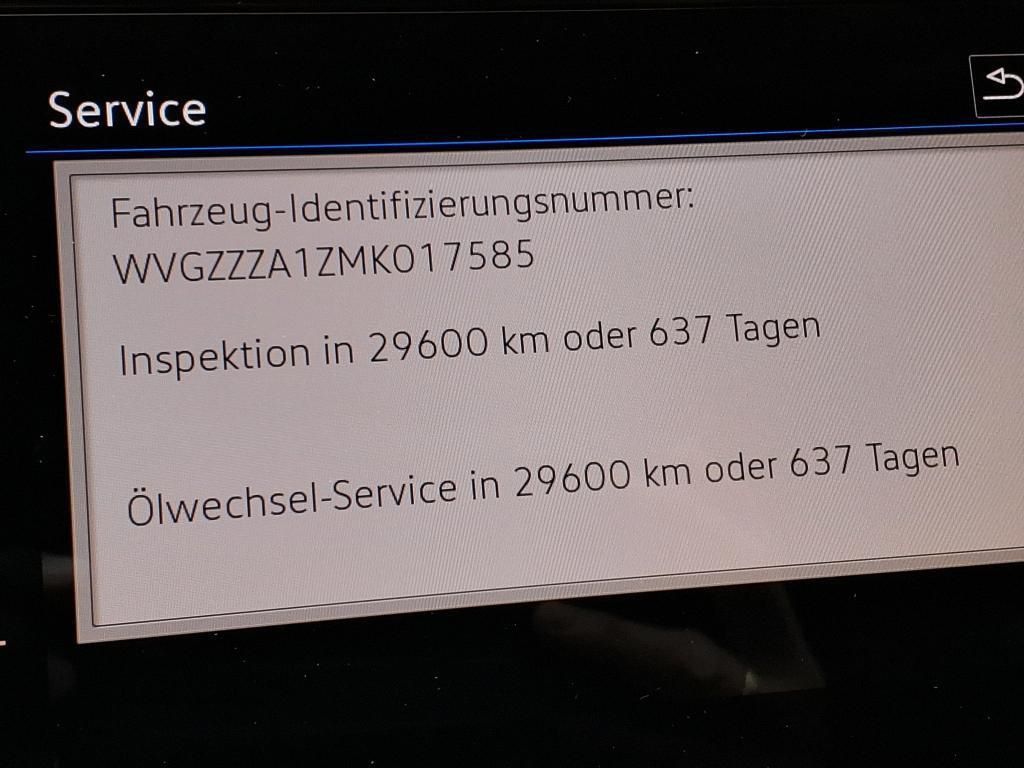 Volkswagen T-Roc R-Line 1.5 TSI - Samsaru's Car Outlet