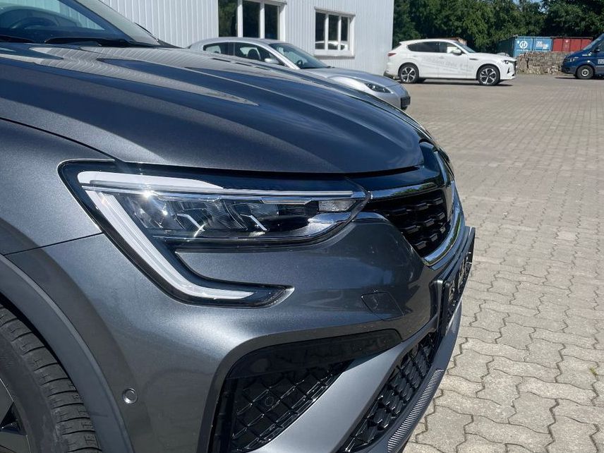 Renault Arkana TCe Mild Hybrid R.S. Line - Samsaru's Car Outlet