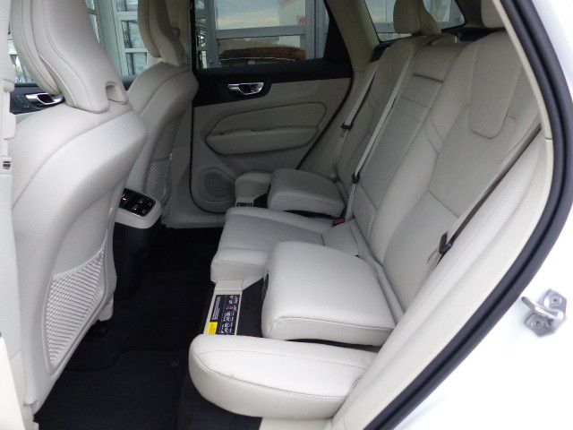 Volvo XC60 Inscription B4 AWD Aut.Leder hell*AHK*STHZG