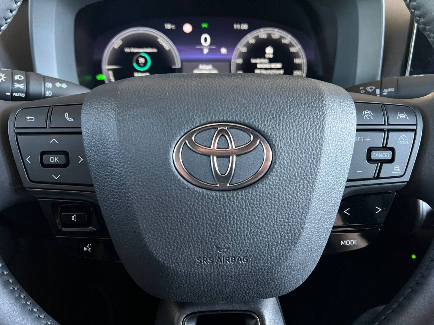 Toyota C-HR 1.8 Hybrid Team D *Technik-Paket*CAM*SHZ*