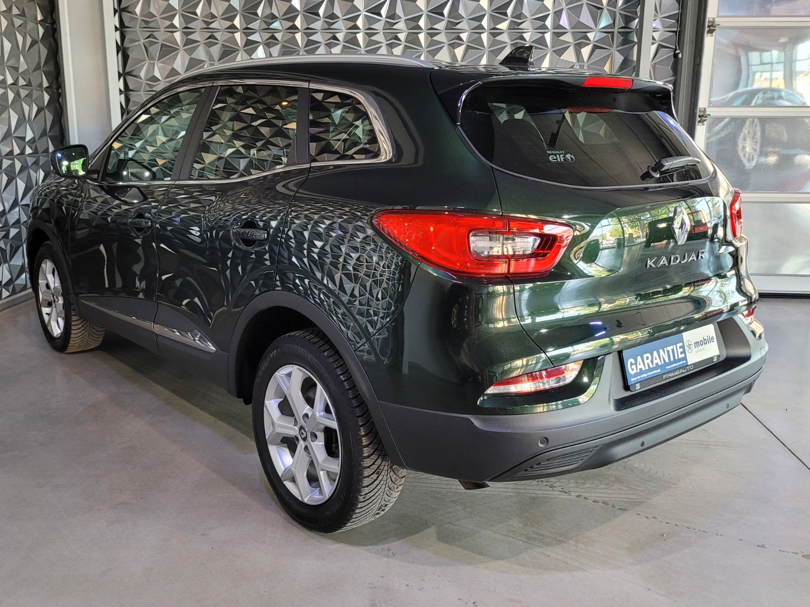 Renault Kadjar - Samsaru's Car Outlet