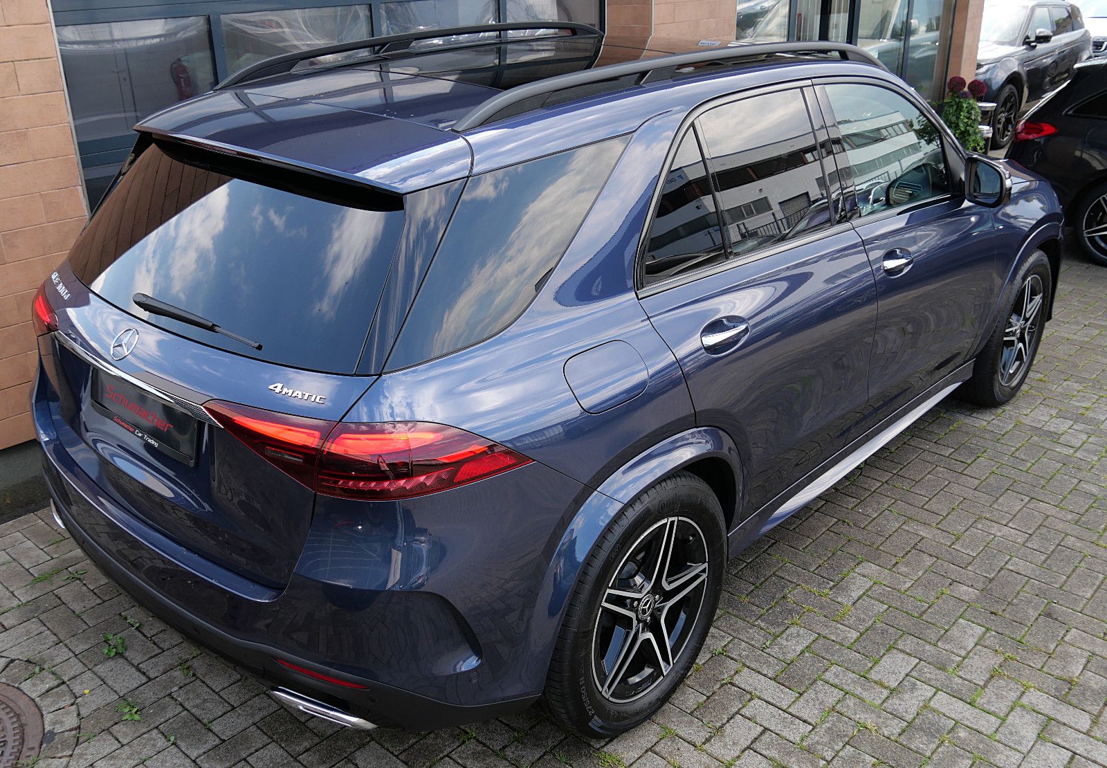 Mercedes-Benz GLE 300d AMG+Night.Airm.360,HUD,Pan.Belüft.Burm