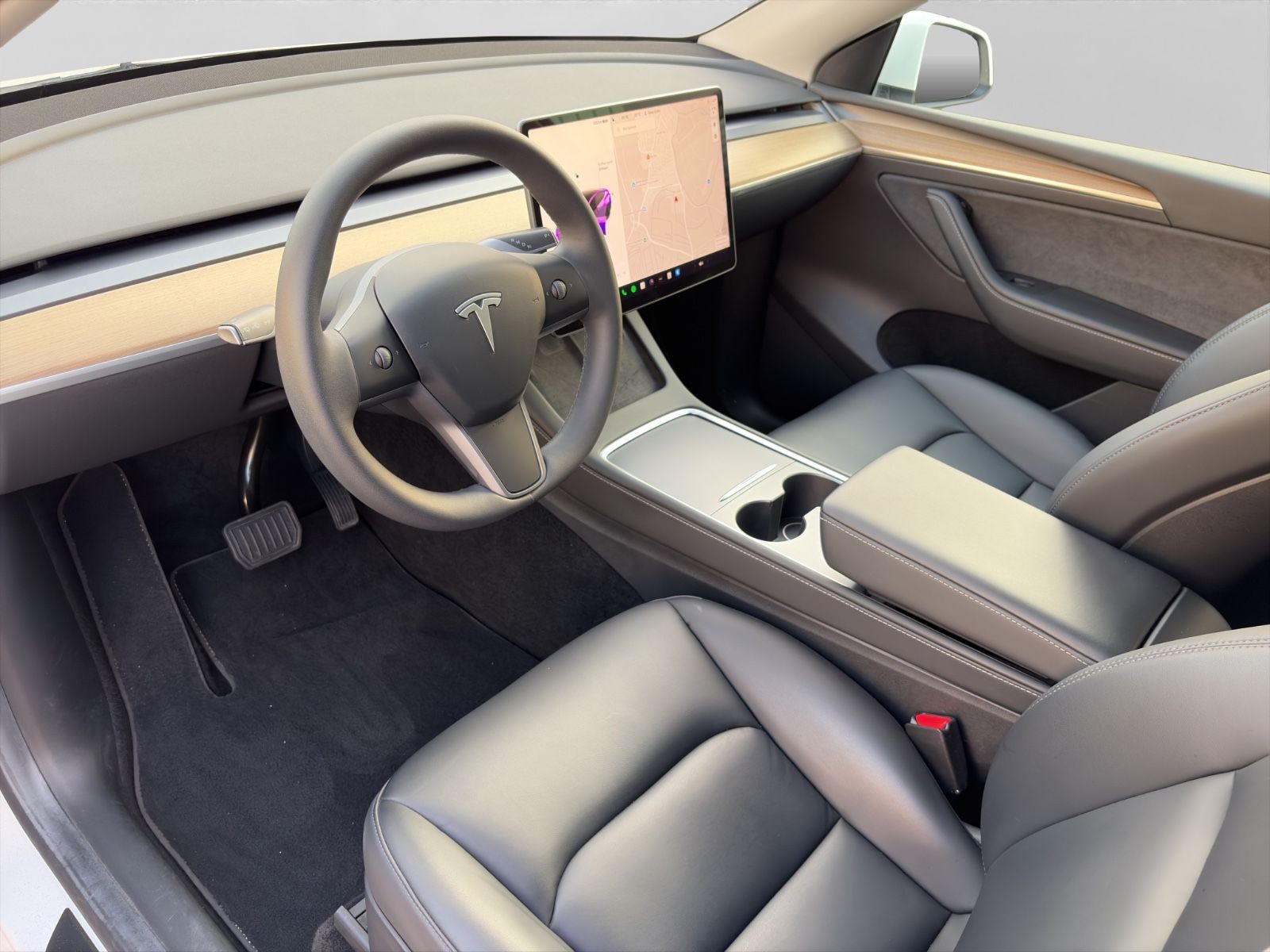 Tesla Model Y Long Range Dual AWD *AHK*1.Hand*