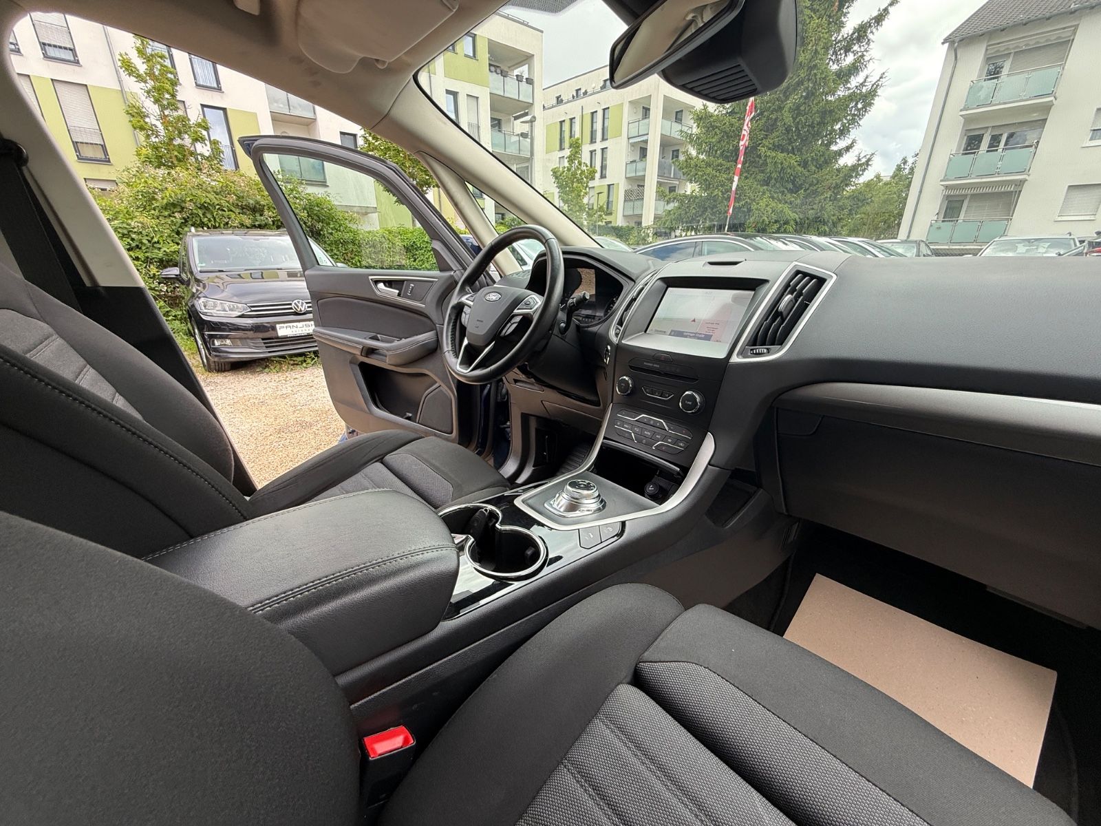 Ford S-Max 2.0 EcoBlue Aut 7-Sitz AHK Kamera ACC LED