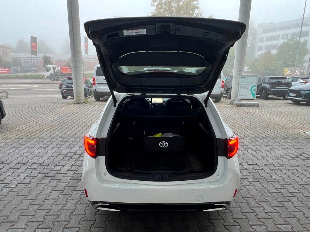 Toyota Corolla Touring Sports 1.8 Teamplayer Kamera,LM