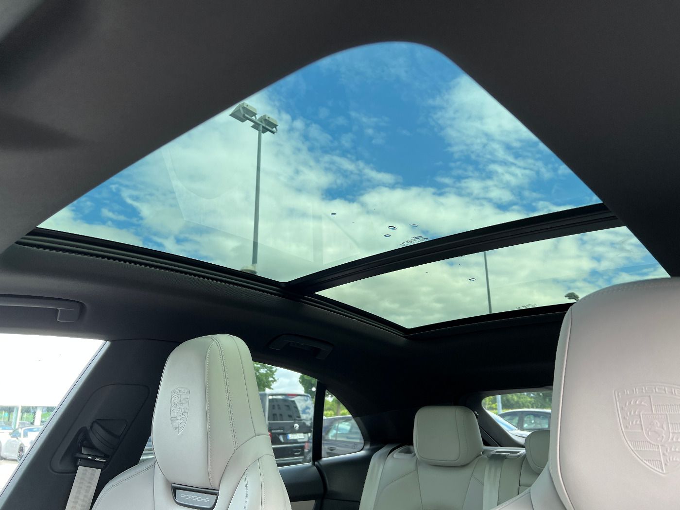 Porsche Macan 4 | Luftfederung | Panorama | BOSE |