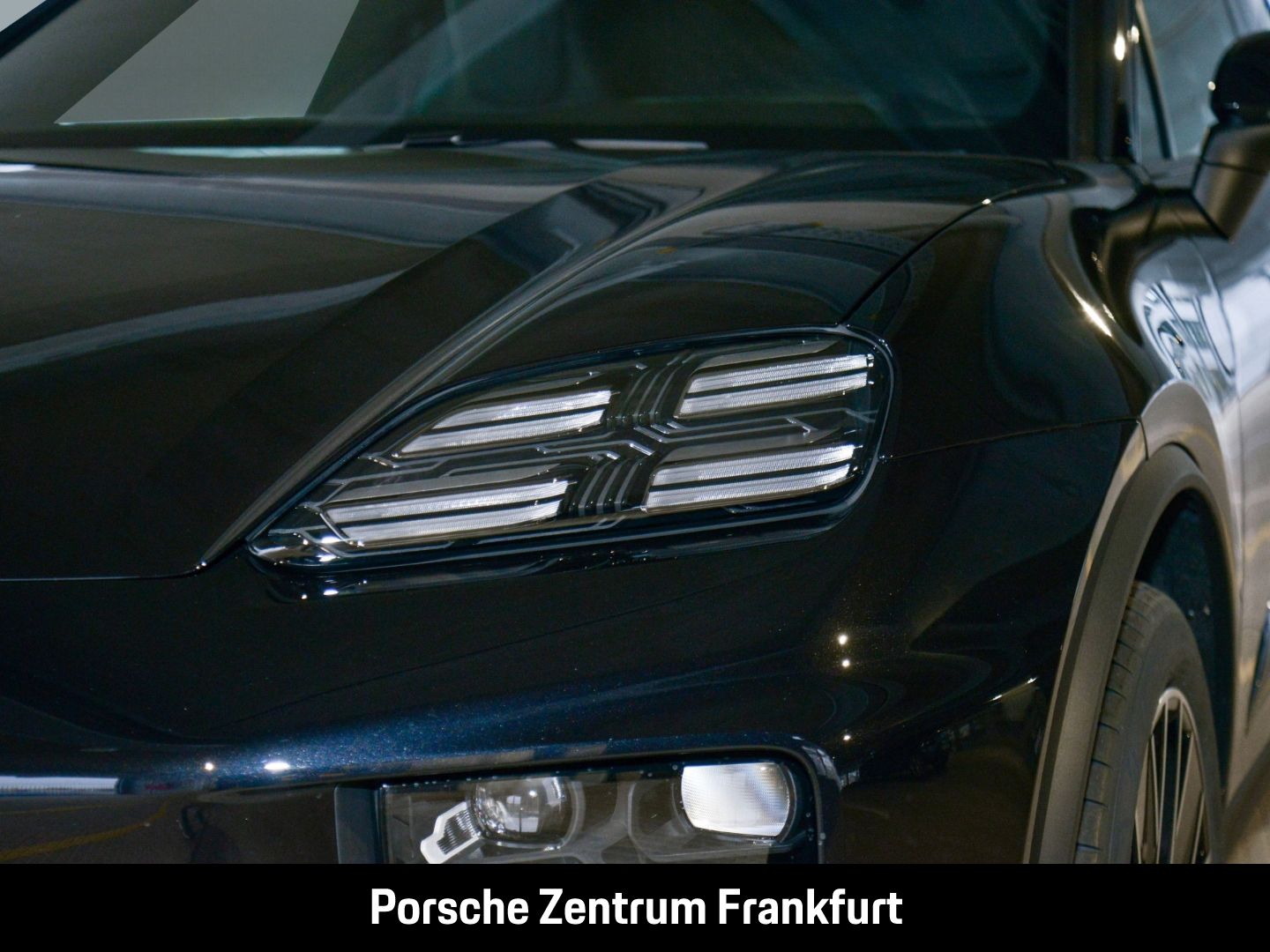 Porsche Macan 4 Surround-View InnoDrive LED-Matrix