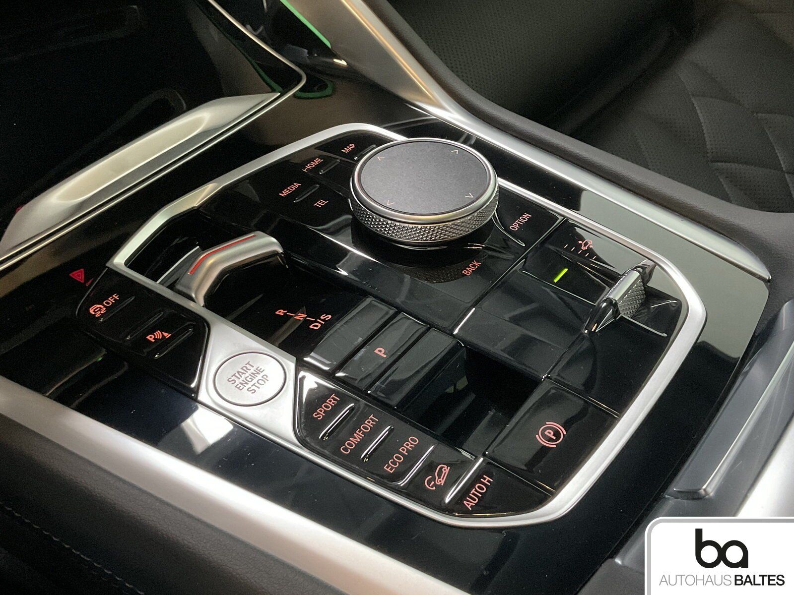 BMW X6 xDrive 30d M Sport 22"/Pano/HK/DrivPro/Luft/A