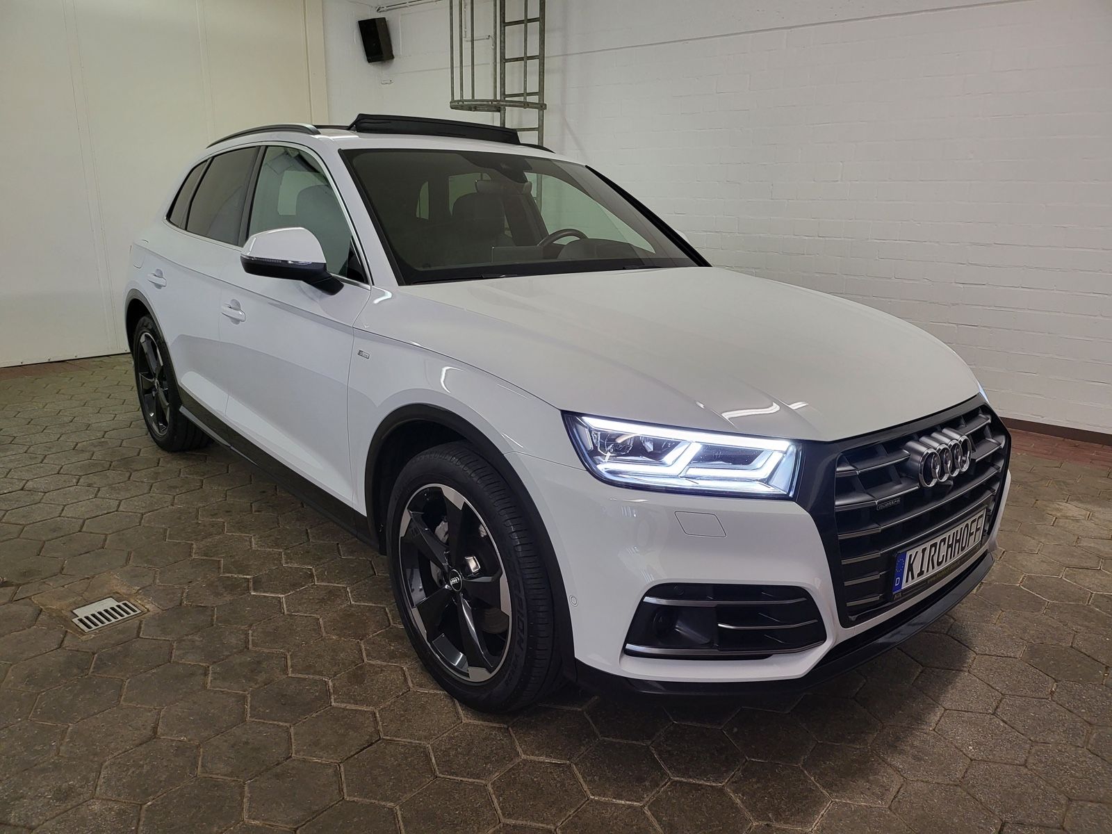Audi Q5 55 TFSI e S-LINE S tronic quattro BI-Color