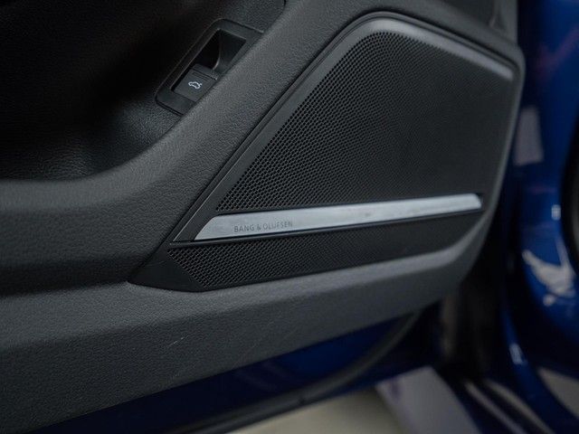 Audi RS 6 Avant 4.0 TFSI quattro KERAMIK+max 305 km/h