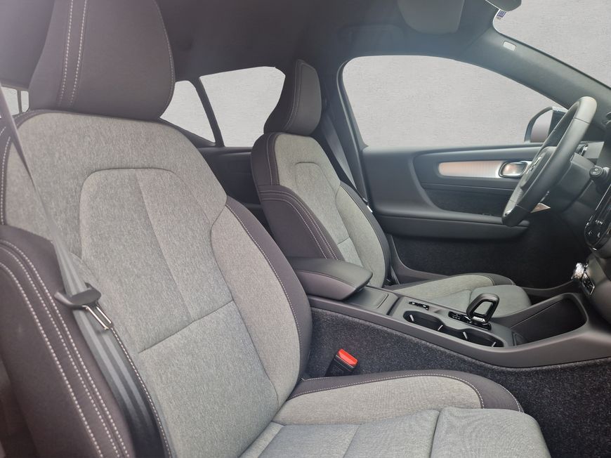 Volvo XC40 B3 Core - Samsaru's Car Outlet