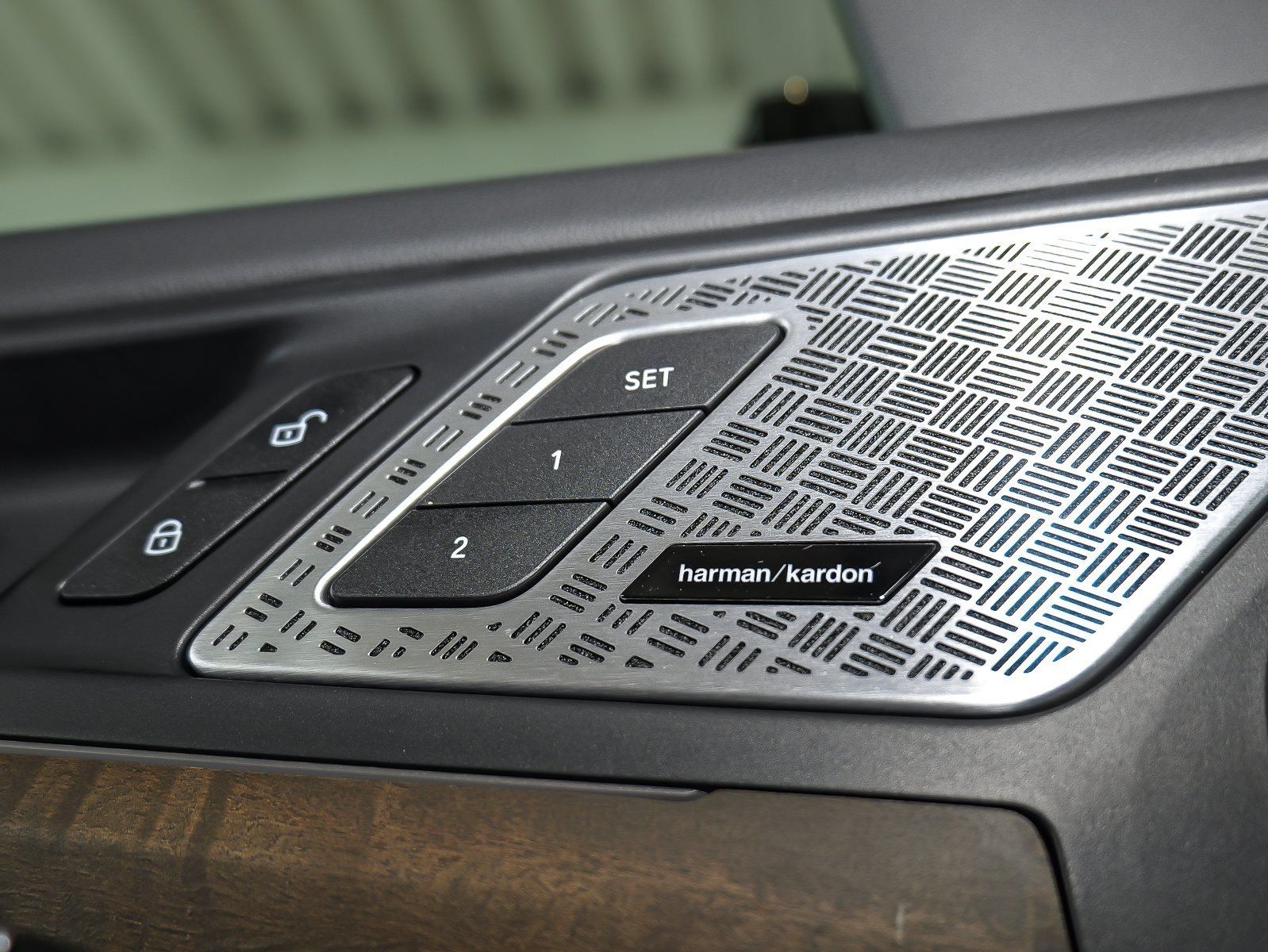BMW X1 xDrive23d M-SportPro - Samsaru's Car Outlet