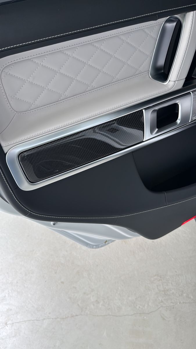 Mercedes-Benz G 63 AMG - Samsaru's Car Outlet