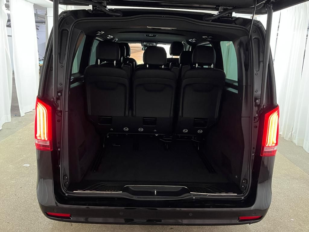 Mercedes-Benz V 300d XL Avantgarde - Samsaru's Car Outlet