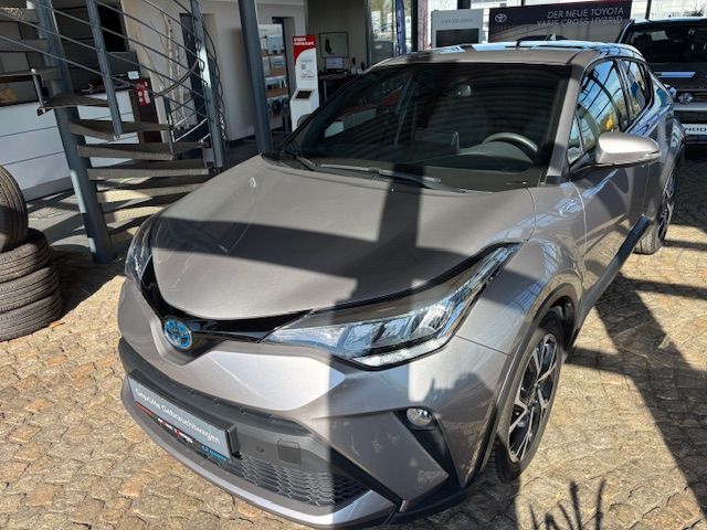 Toyota C-HR 2.0 Hybrid - Samsaru's Car Outlet