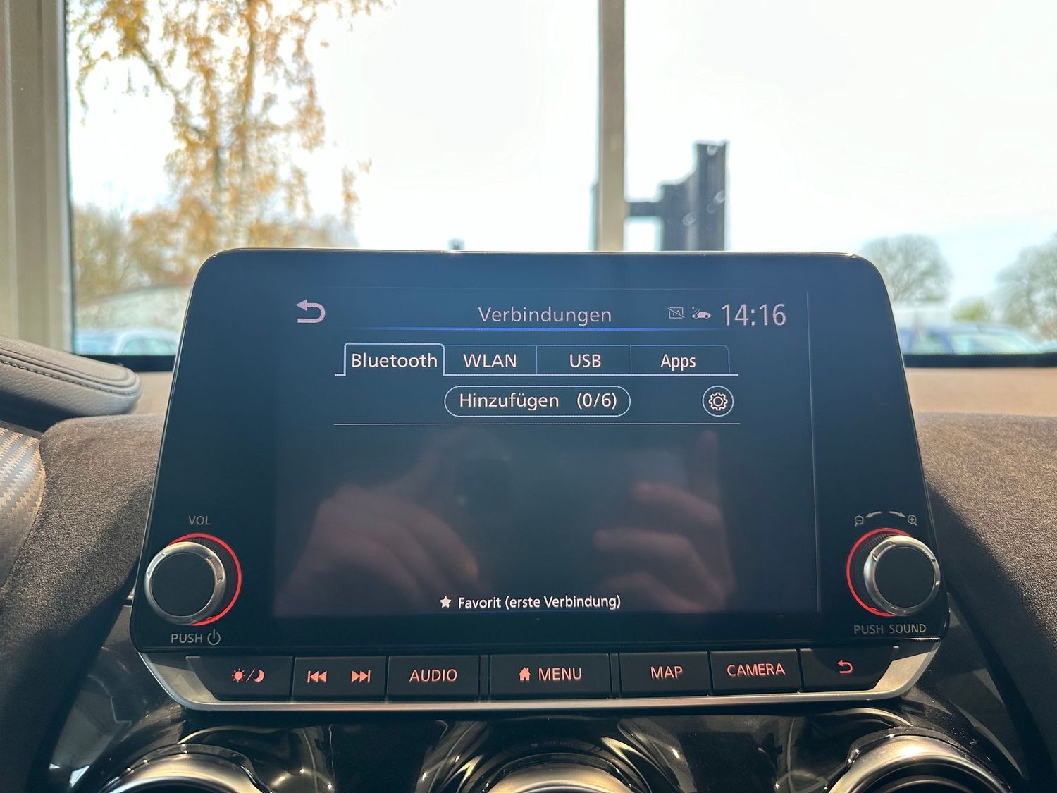 Nissan Juke N-Design - Samsaru's Car Outlet