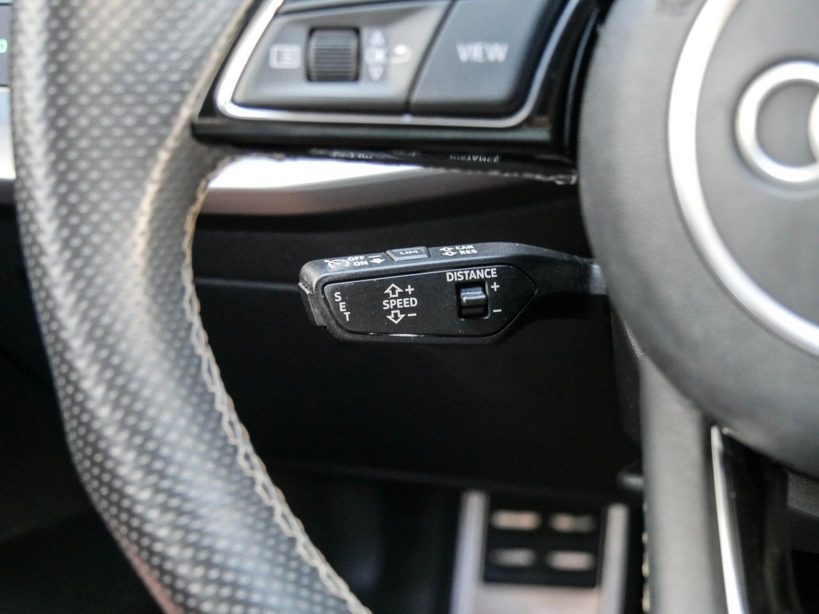 Audi A3 Limousine 30 TDI S tronic S-Line - Samsaru's Car Outlet