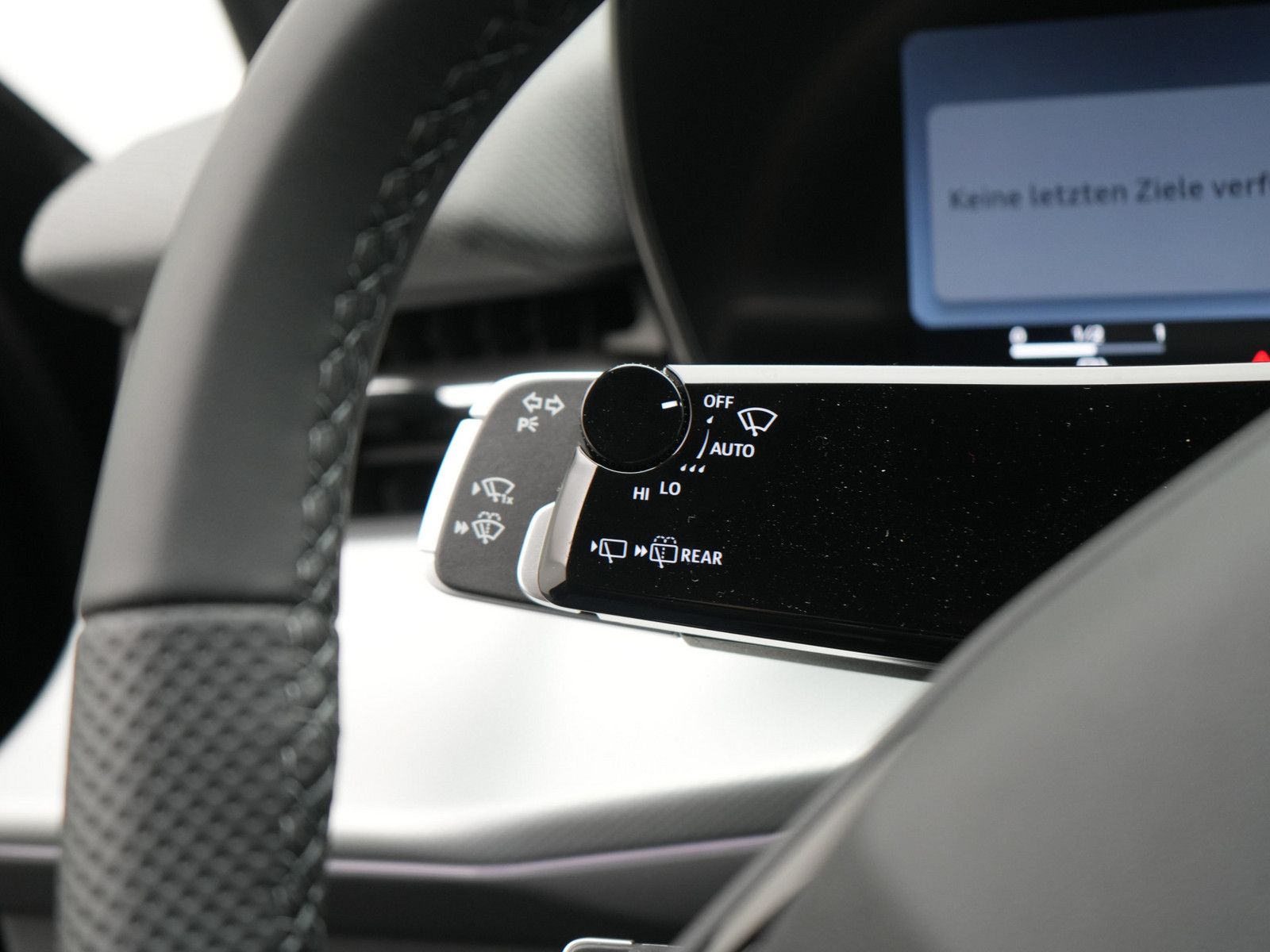 Audi Q3 S tronic S line MATRIX AHK PANO HUD SONOS NAV
