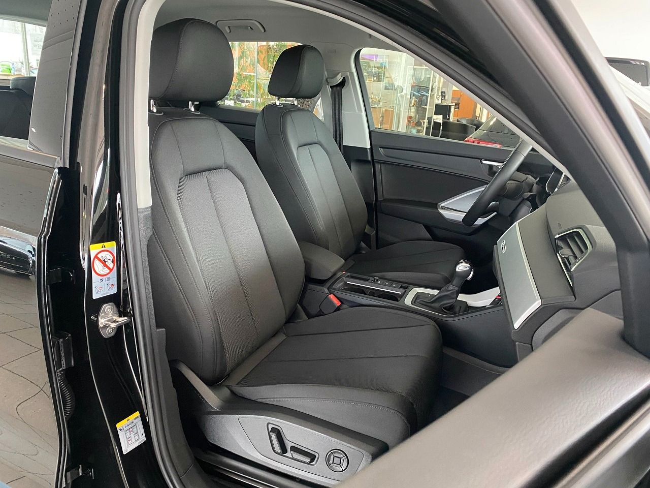 Audi Q3 40 TDI quattro - Samsaru's Car Outlet