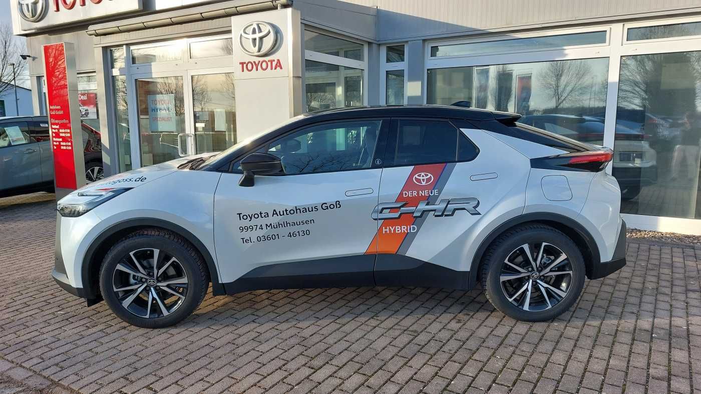 Toyota C-HR 1.8 Hybrid - Samsaru's Car Outlet