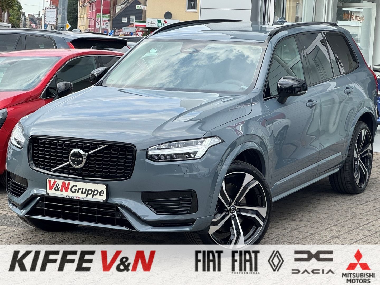 Volvo XC90 T8 Recharge Plus Dark Sitzlüftung AWD 7-Stz