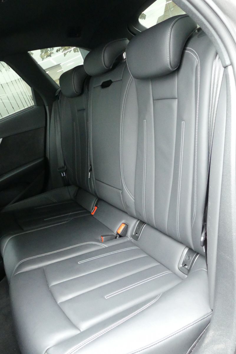 Audi A4 40 TFSI quattro S-Line - Samsaru's Car Outlet