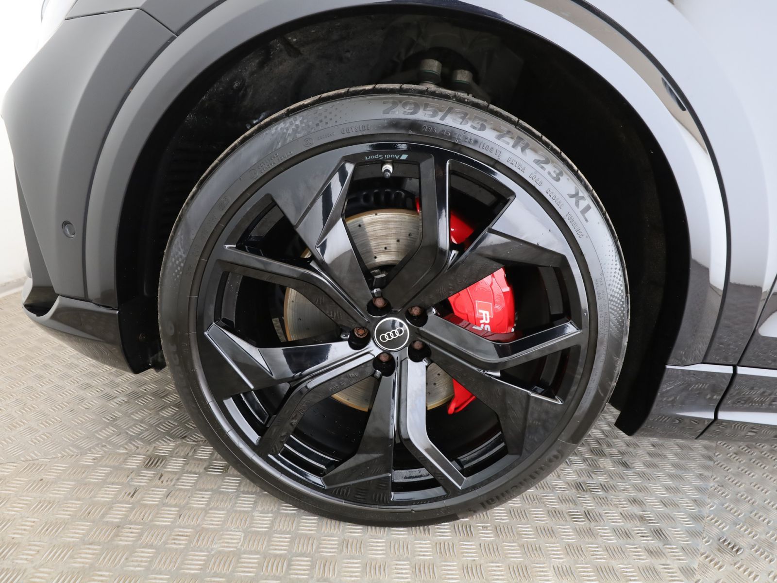 Audi RS Q8 4.0 TFSI quattro *Pano*Matrix*RFK*B&O*LUFT