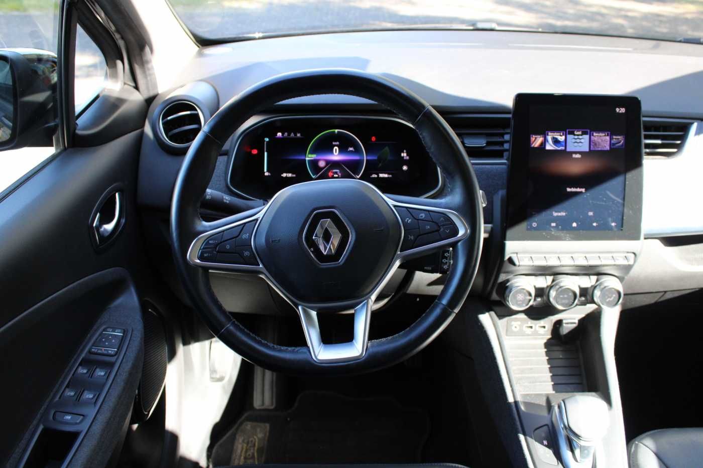 Renault ZOE Z.E. 50 INTENS - Samsaru's Car Outlet
