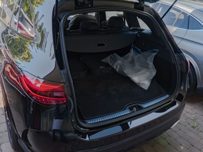 Mercedes-Benz GLC 300 de 4M AMG-Sport/Technik/Pano/Distr/AHK