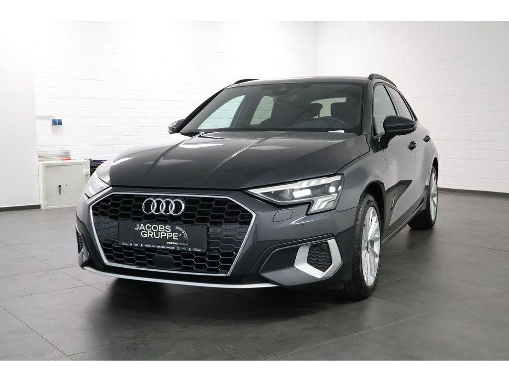 Audi A3 Sportback 30 TFSI S-line S-tronic,Navi,LED,PD