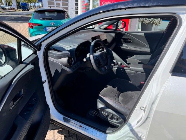 Toyota C-HR Hybrid AWD GR Sport - Samsaru's Car Outlet